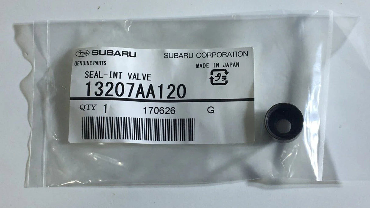13207AA120 Subaru Engine Inlet Valve Stem Oil Seal