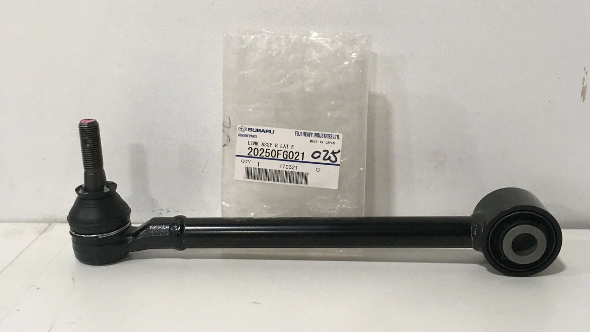 20250FG021 Subaru Rear Suspension Front Lateral Link Tie Rod Arm