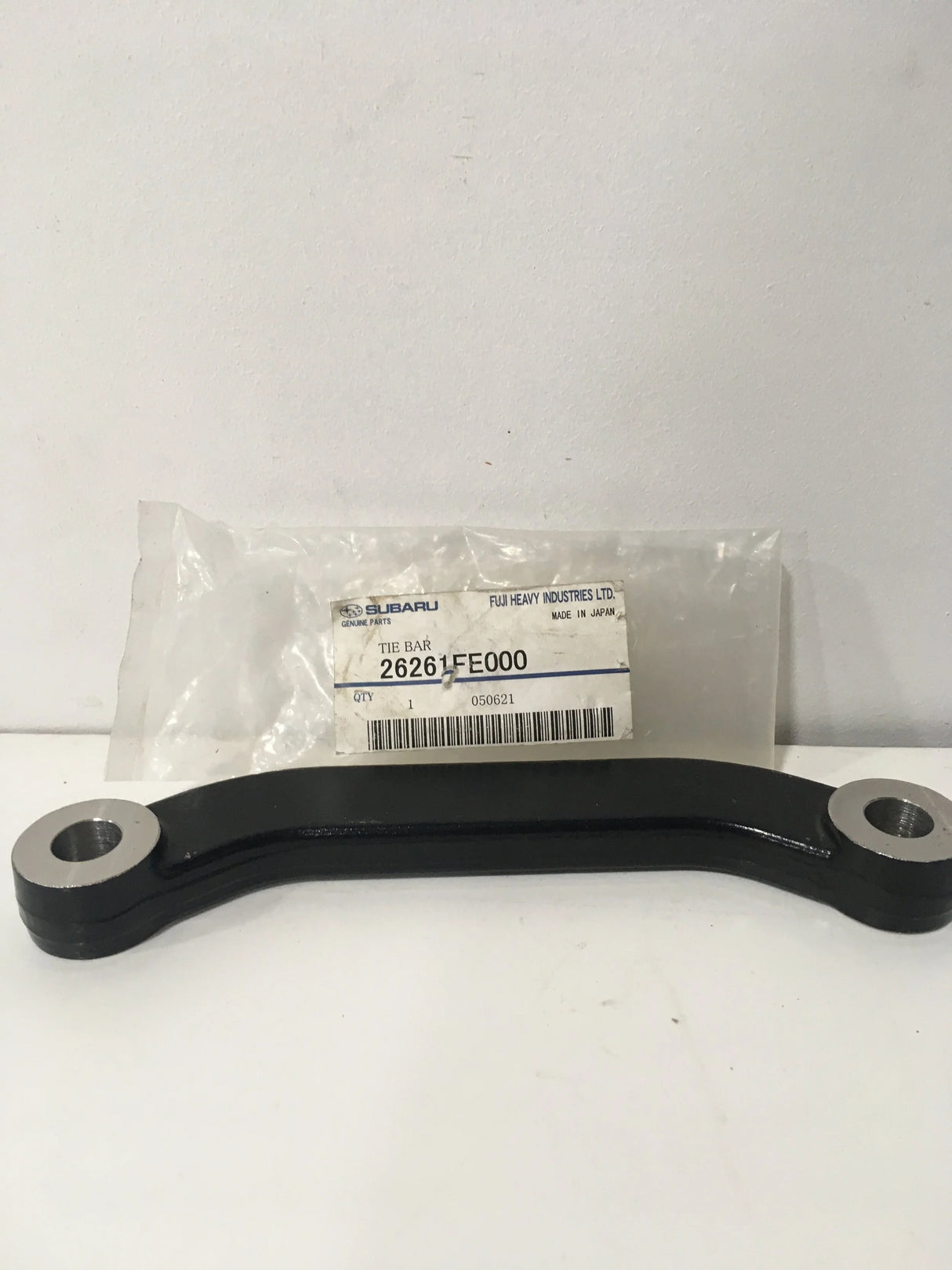 26261FE000 Subaru Tie Bar Front Brake Caliper 2005