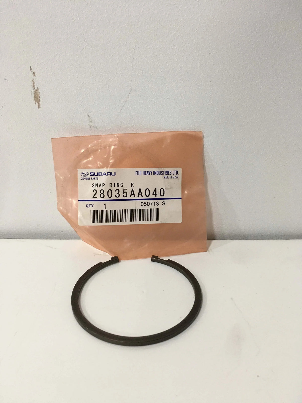 28035AA040 Subaru Hub Bearing Rear Clip (28035AA020)