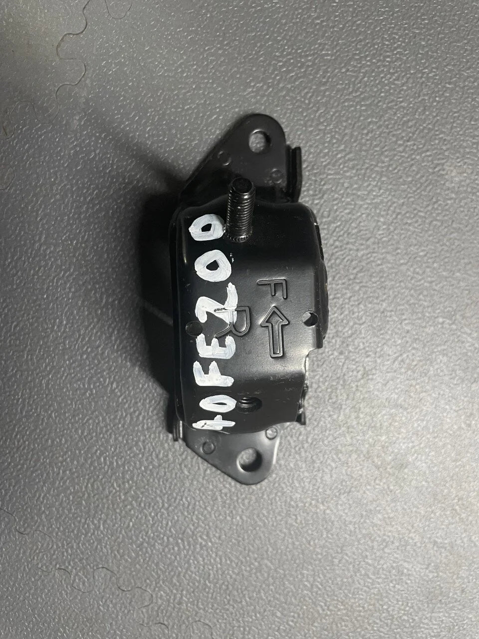 20540FE200 Subaru Anti Roll Bar Mount Rear R/H