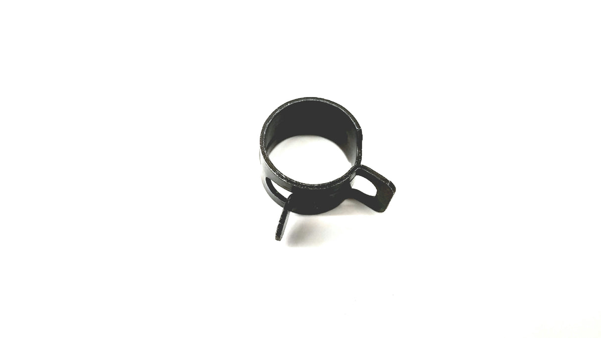 092313104 Subaru Fuel Line Clamp D131