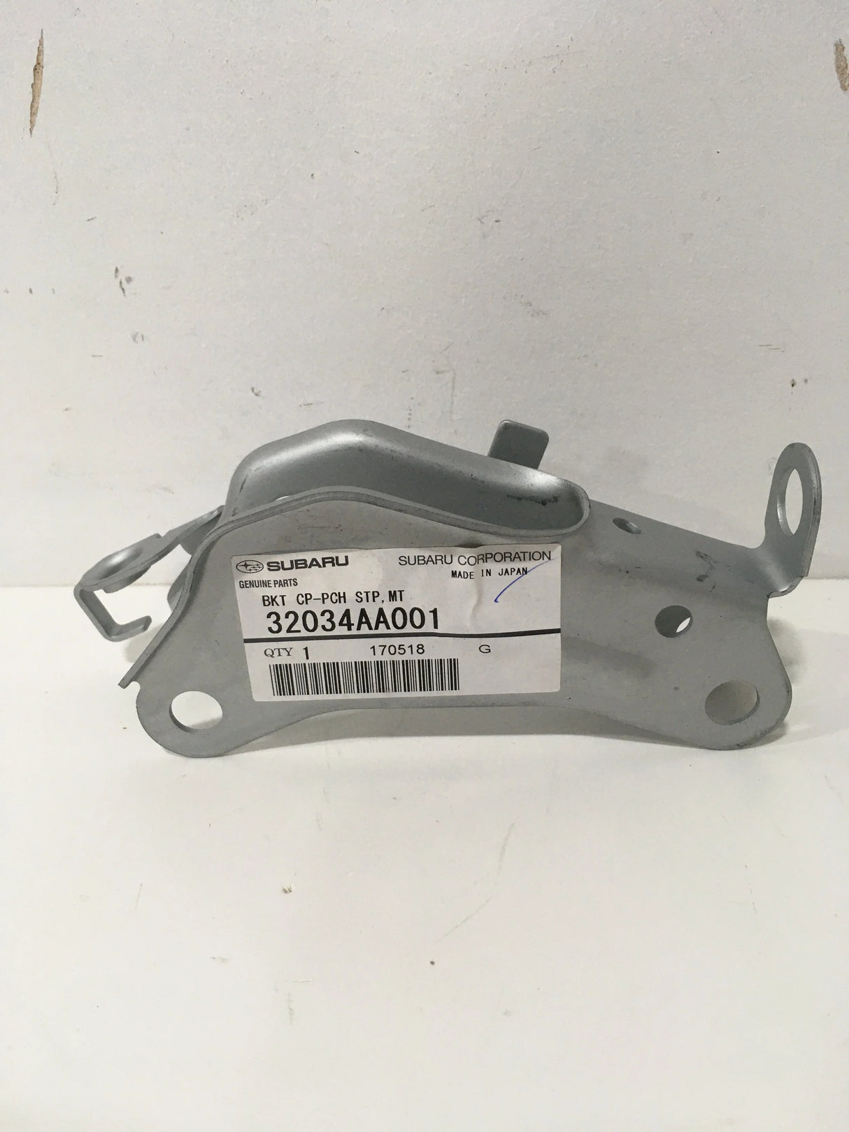 32034AA001 Subaru Bracket Gearbox Stabiliser 2004 Onwards