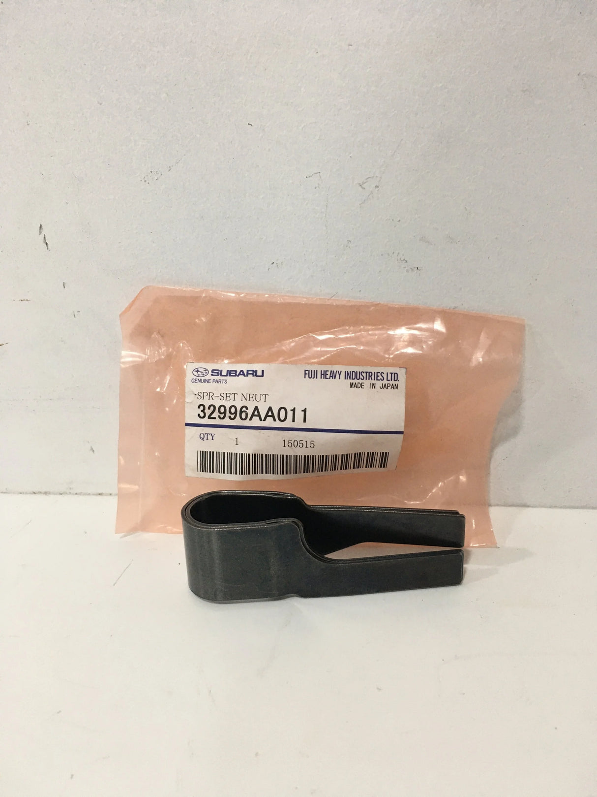 32996AA011 Subaru Spring Set Selector Lever Centralisation