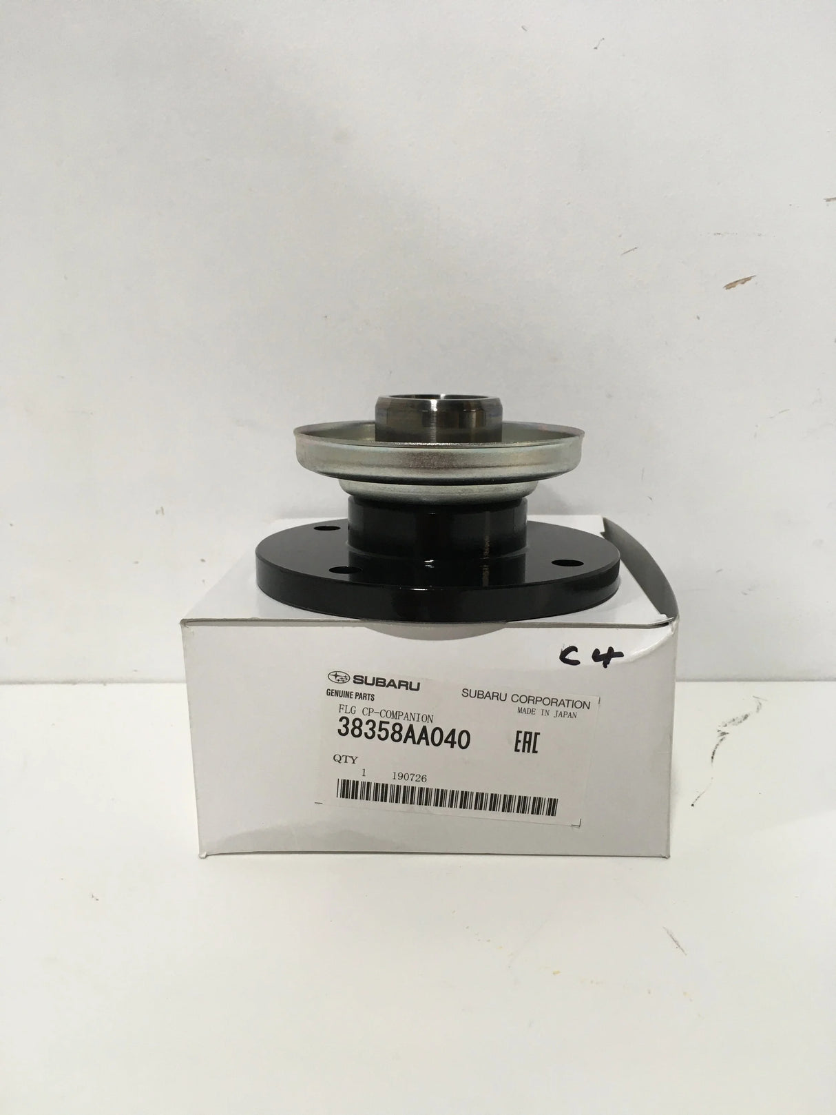 38358AA040 Subaru Rear Diff Flange Unit Companion R180 6MT