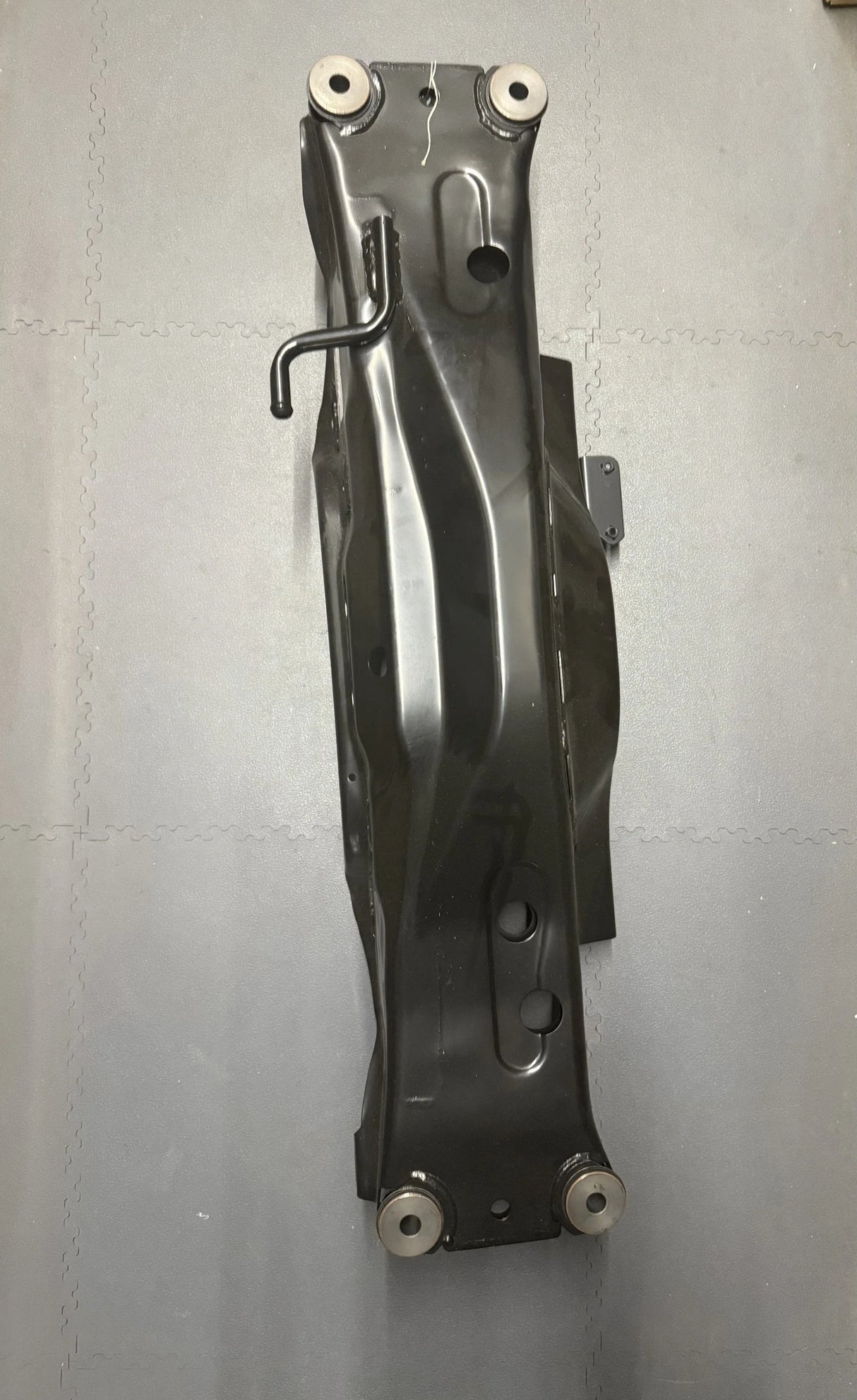 20150FE410 Subaru Rear Subframe/Crossmember WRX 2001-2002 (20150FE000)