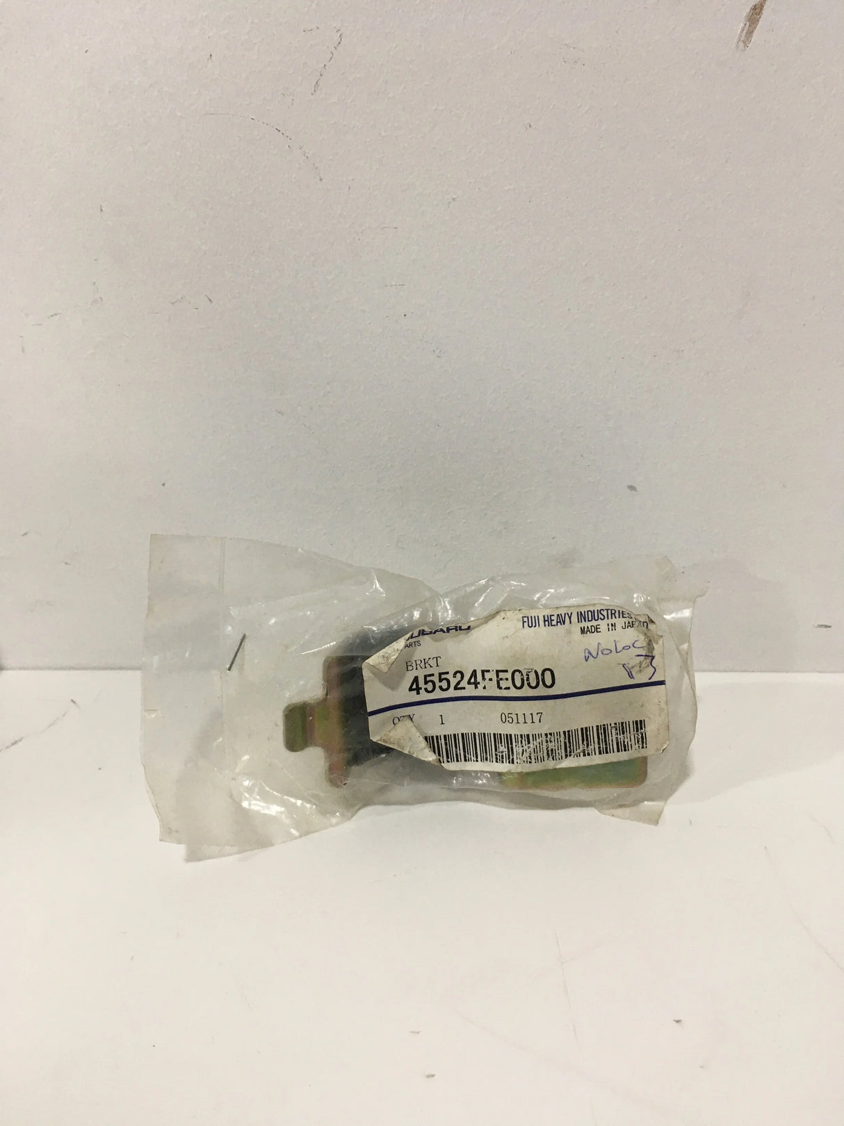 45524FE000 Subaru Oil Cooler Pipe Bracket