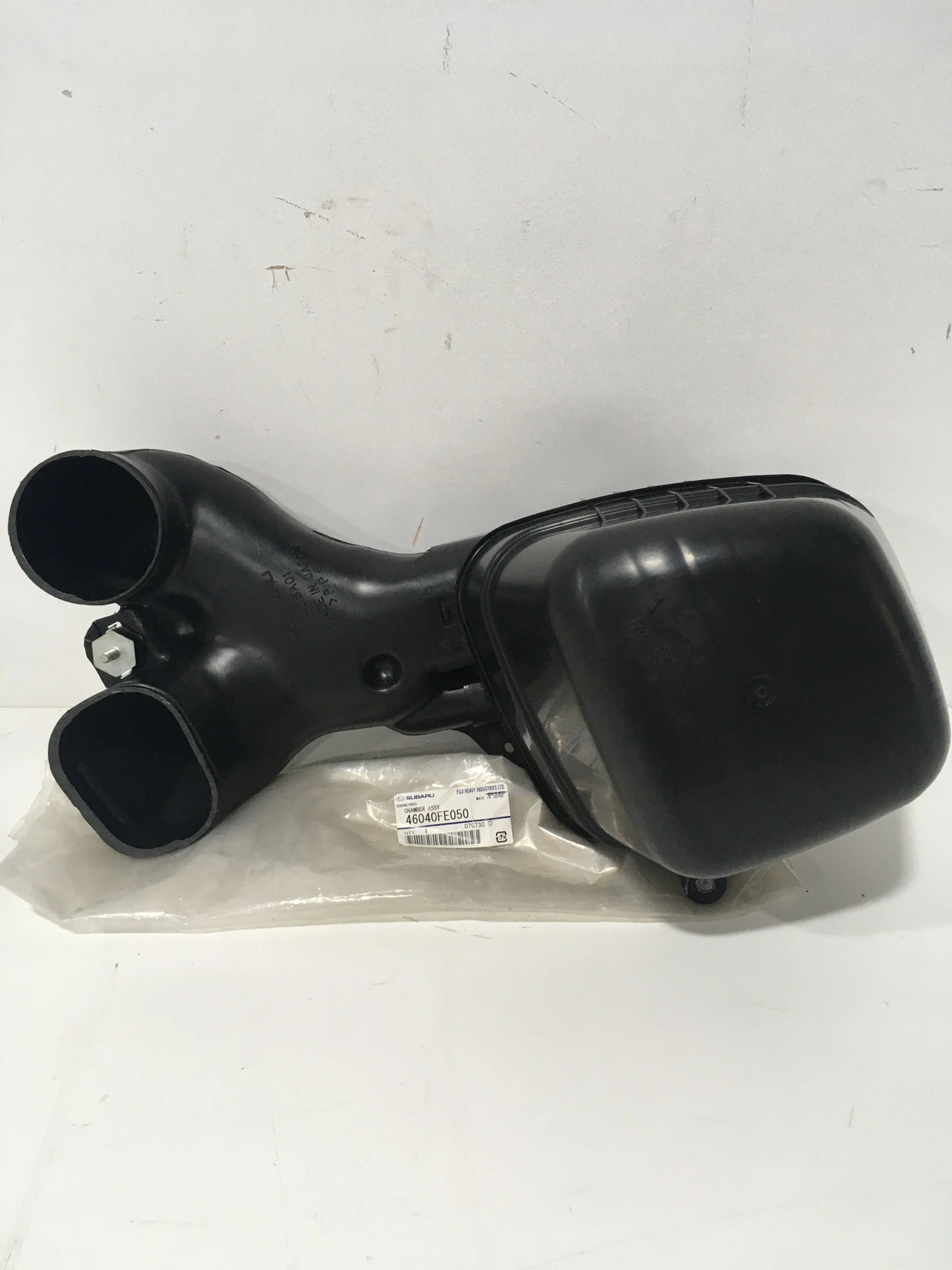 46040FE050 Subaru Air Chamber