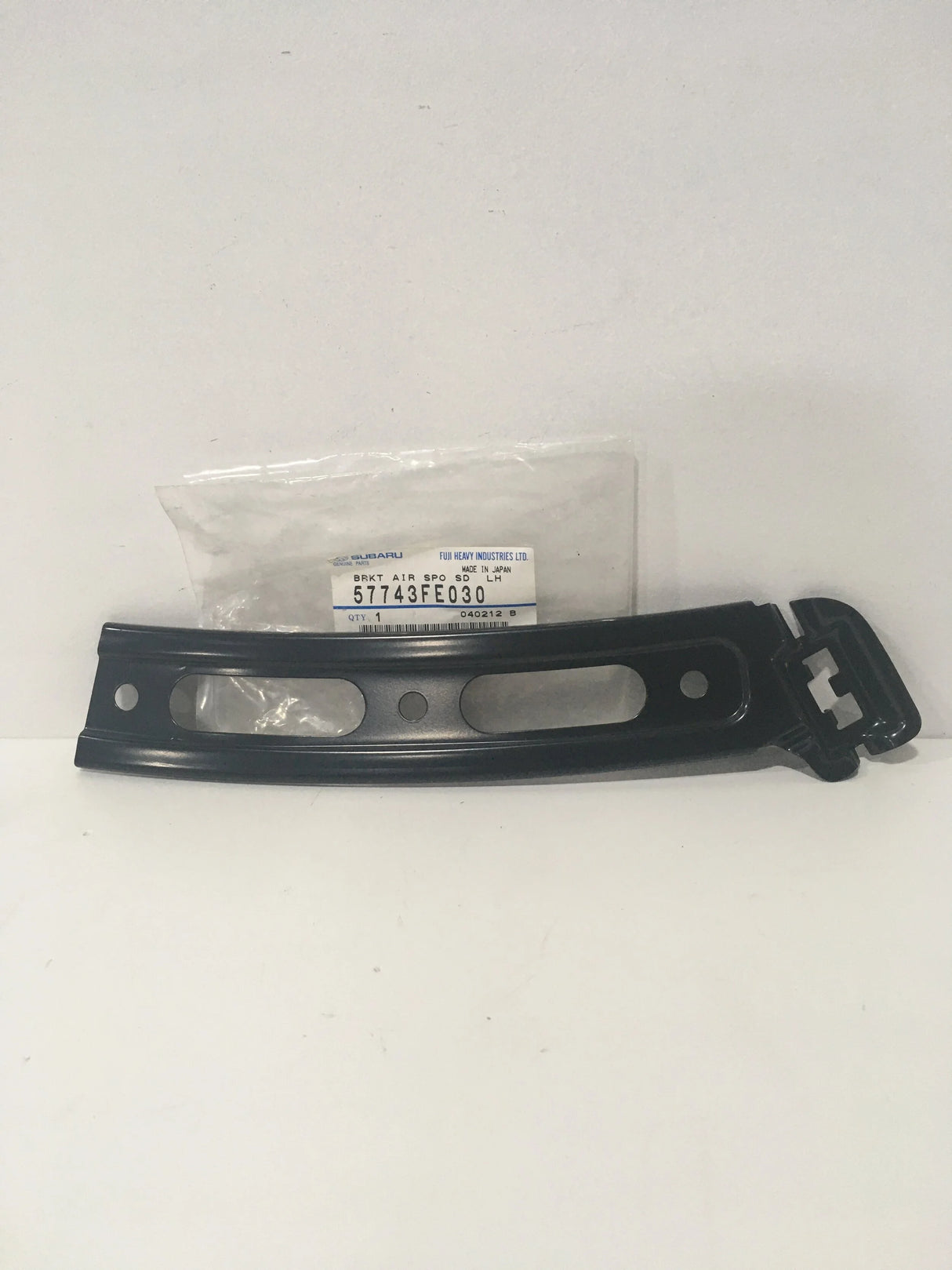 57743FE030 Subaru Air Spoiler Bracket Lower L/H
