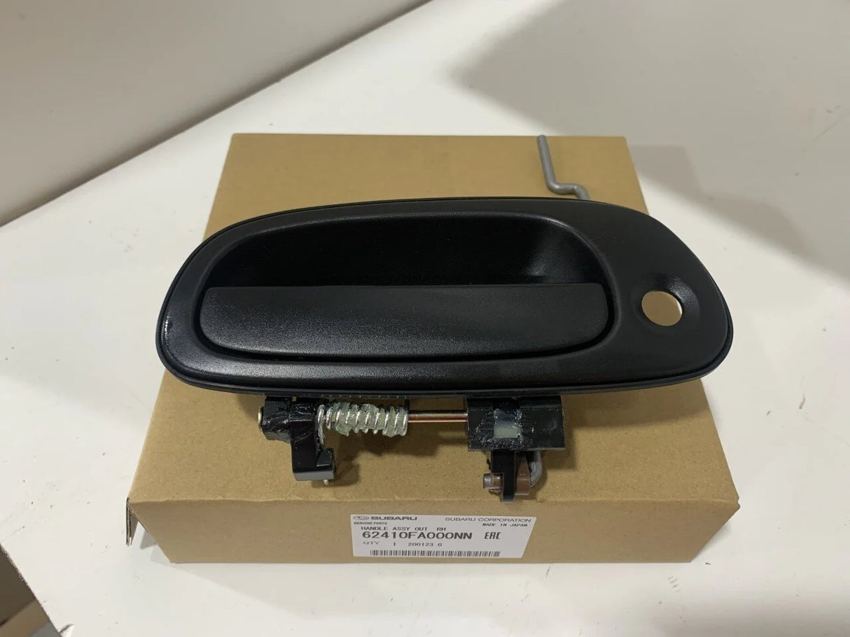 62410FA000NN Subaru Classic Outer Front Door Handle R/H 1993-01
