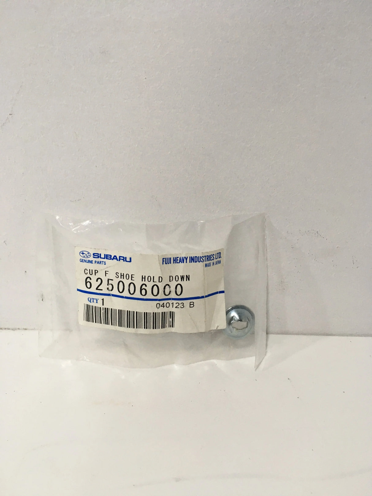 26722AE001 Subaru Hand Brake Shoe Hold Down Cup (625006000)