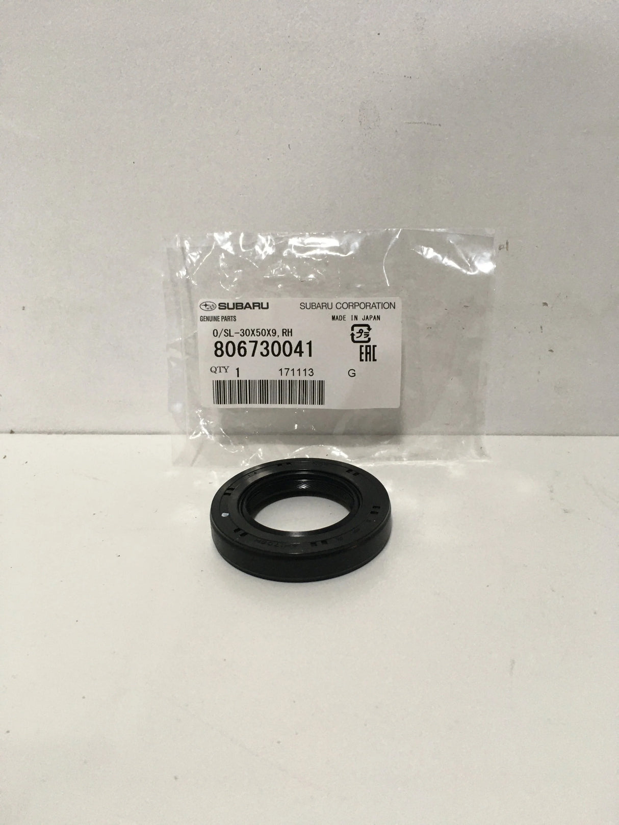 806730041 Subaru Oil Seal Front Diff/Driveshaft R/H 30x50x9 up tp 2004