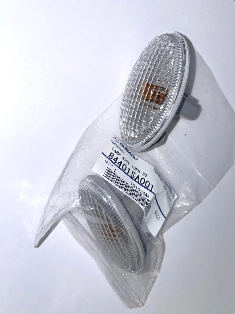 84401SA001 Subaru Clear Side Repeater 2001-2007