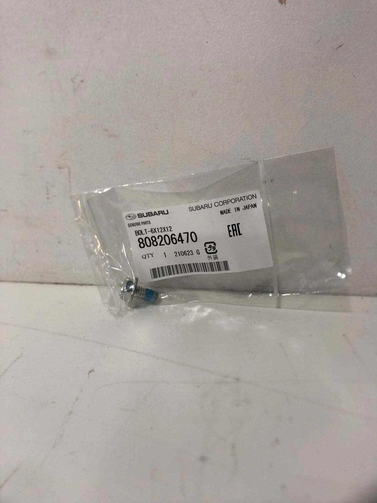 808206470 Subaru Cylinder Head Bolt M6x12x12