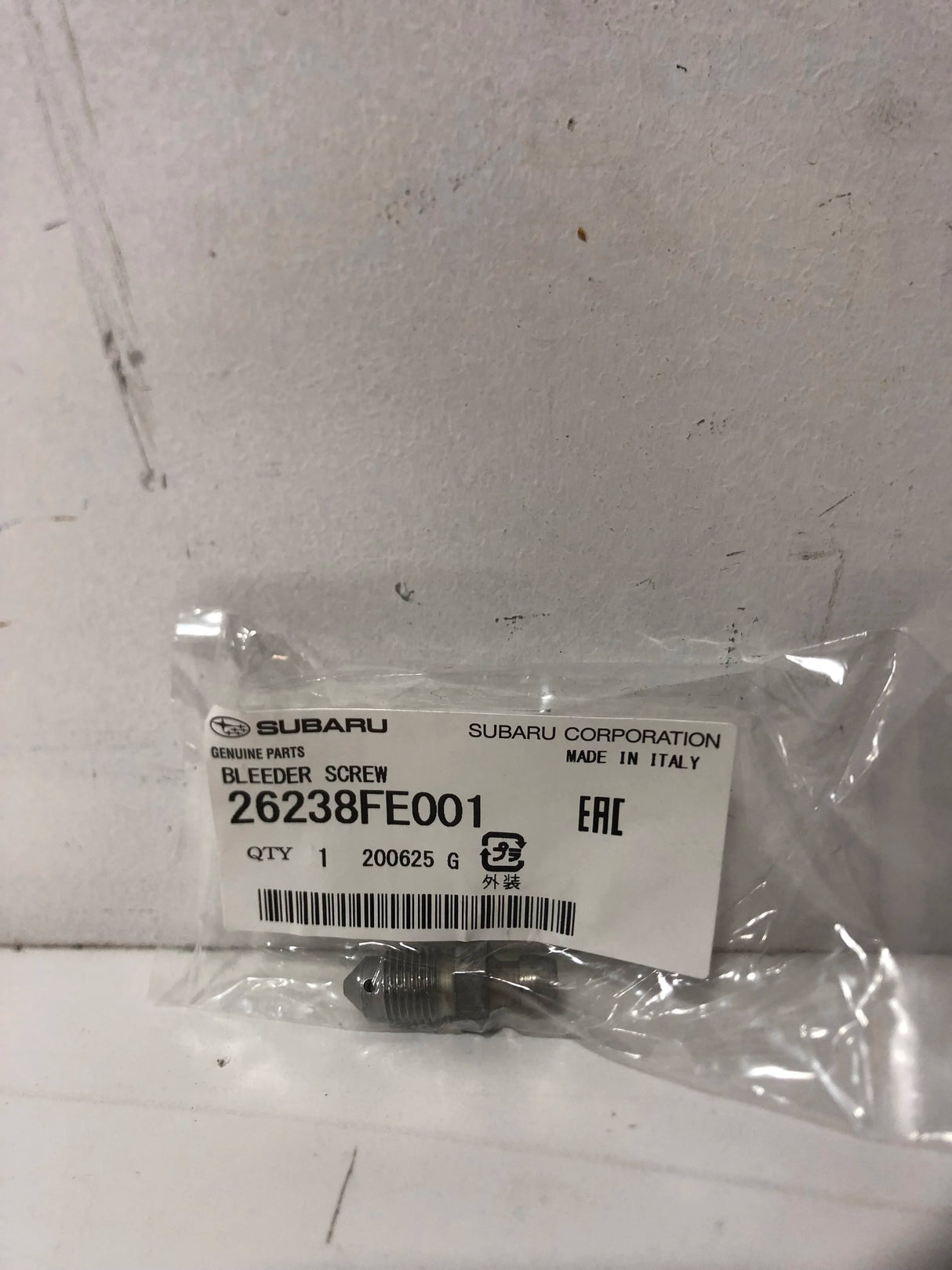 26238FE001Subaru Brembo Brake Caliper Bleed Nipple 2004 Onwards