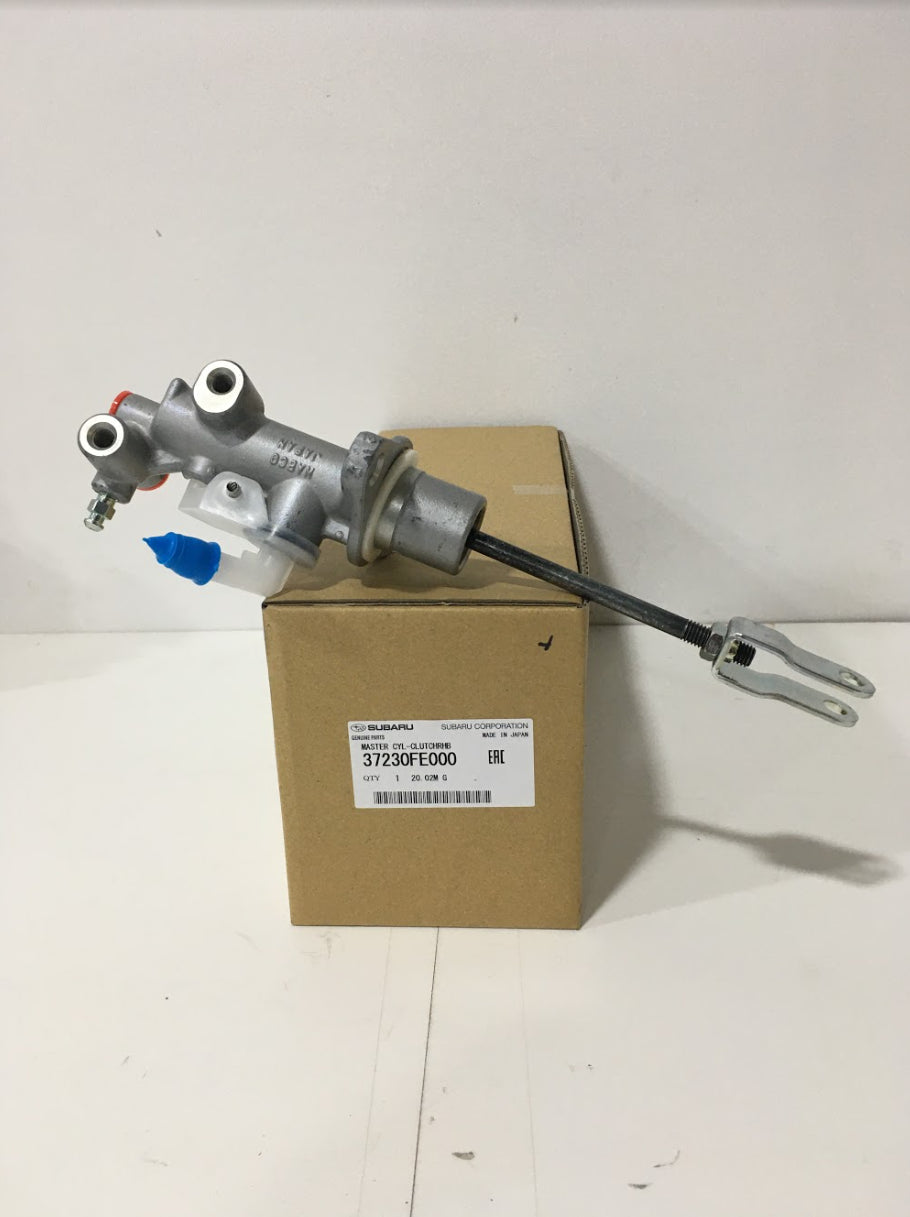 37230FE001 Subaru Clutch Master Cylinder RHD 2001-2001 (37230FE000)