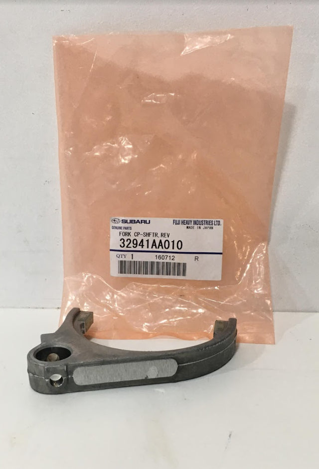 32941AA010 Subaru Reverse Gear Fork 200 Onwards