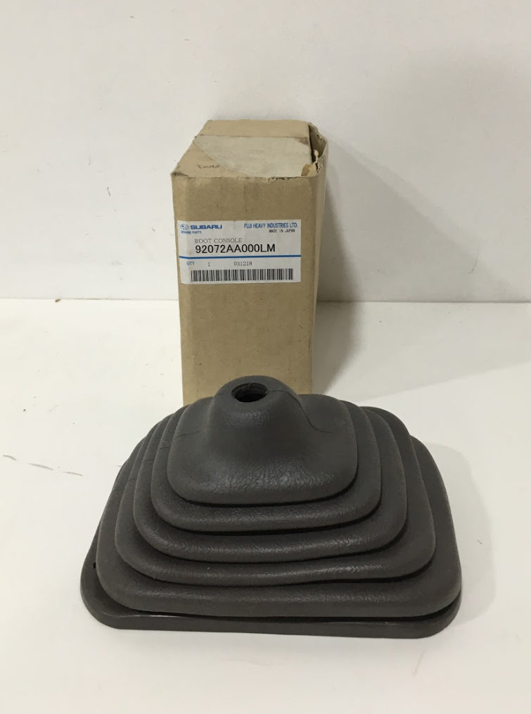 92072AA000LM Subaru Gear Lever Gaiter - NO LONGER AVAILABLE