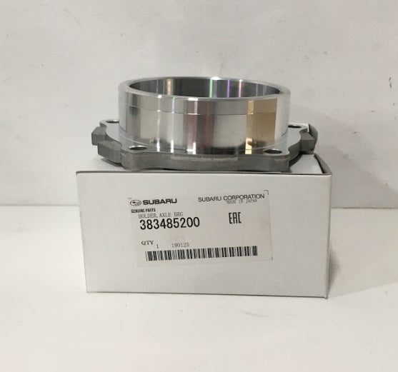383485200 Subaru Rear Diff Bearing Holder & Seal