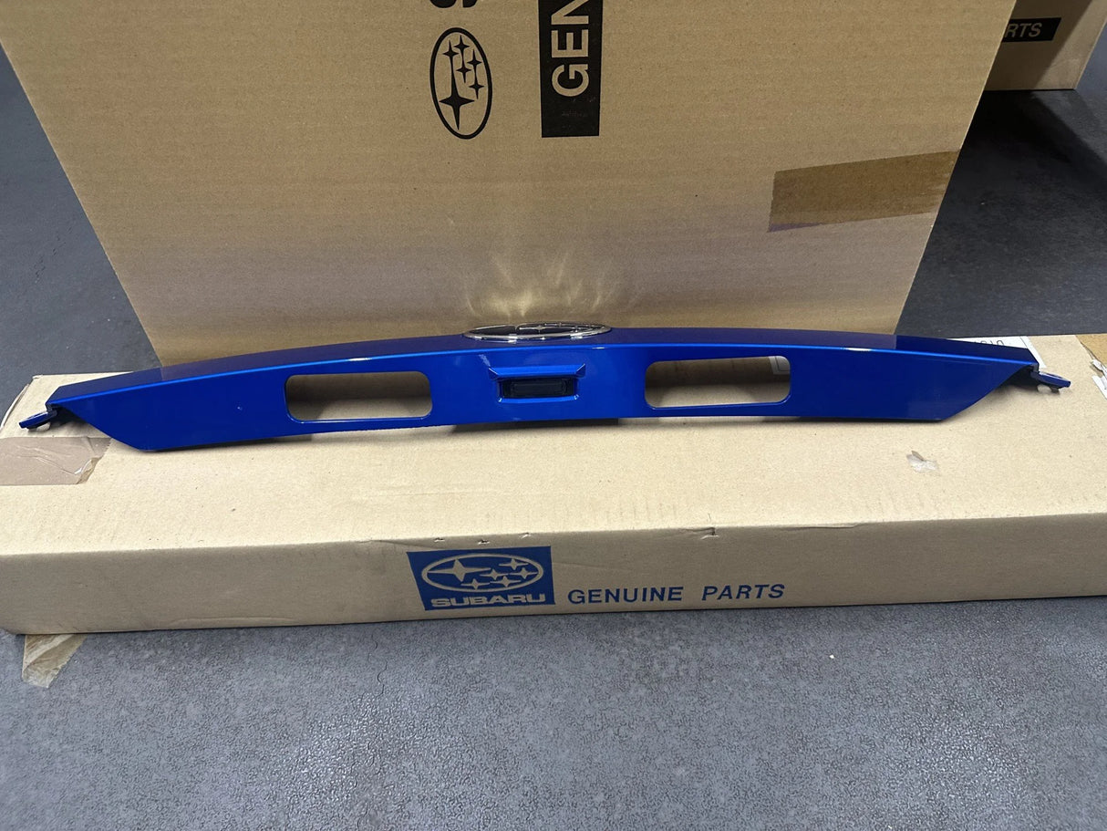 91112FG140PG Subaru Hatchback Boot Lid Trim/Handle 2008-2014 (91112FG143PG)
