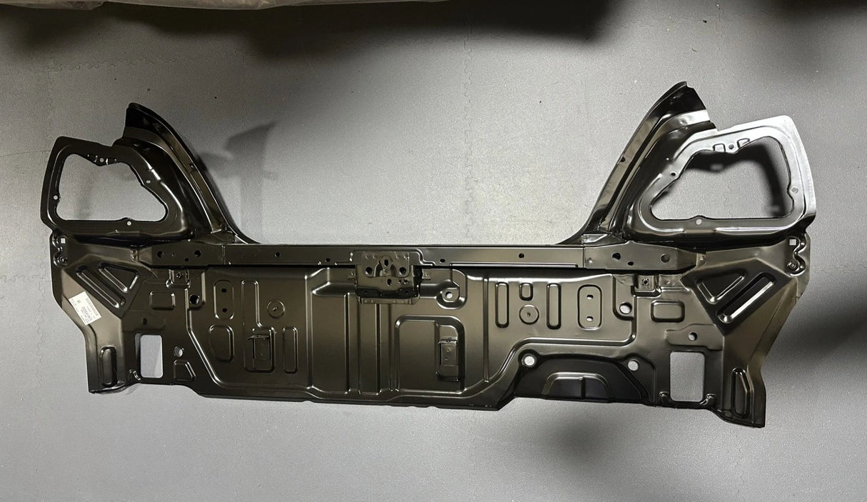 52411FE022 Subaru Back Panel / Skirt 2002-2007