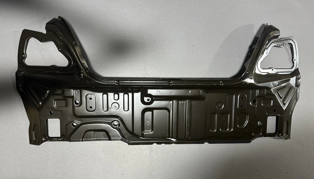 52411FE022 Subaru Back Panel / Skirt 2002-2007