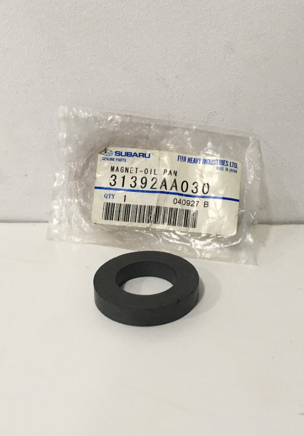 31392AA030 Subaru Magnet Gearbox Oil Pan 1993 Onwards