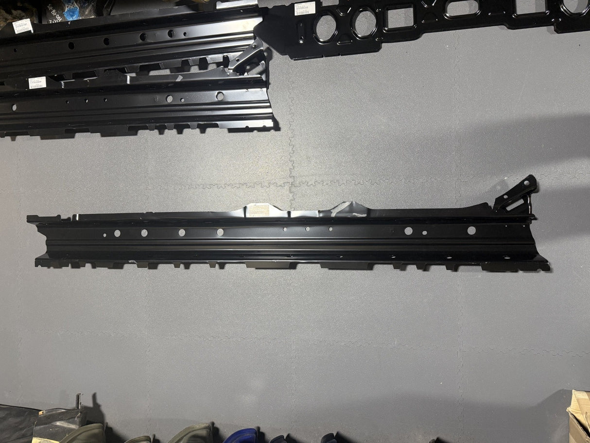 51479FG0009P Subaru Outer Side Sill RH 2008-2014