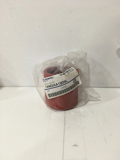 14462AA1909L Subaru Hose Intercooler Straight Pipe Red (14462AA190)