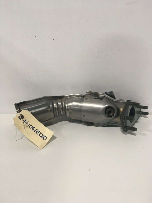 44104FE010 Subaru Exhaust Up Pipe with Catalytic Converter