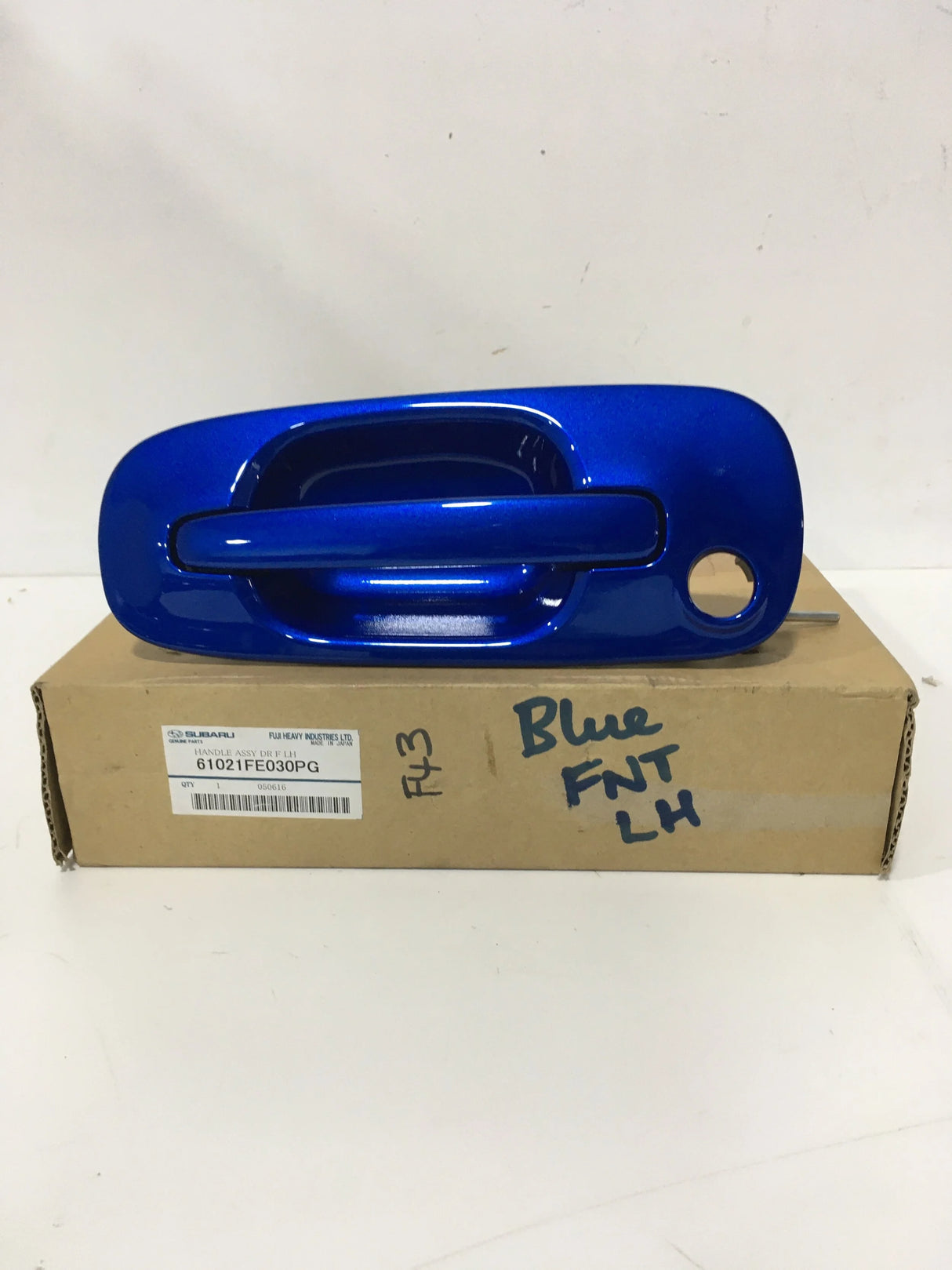 61021FE030PG Subaru Door Handle Outer Front L/H Blue 2003-2007