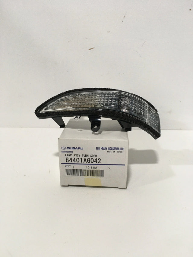 84401AG042 Subaru Wing Mirror Indicator R/H 2008-2014