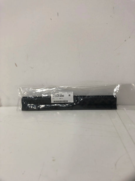 57252FA060 Subaru Front Head Light Bonnet Seal R/H