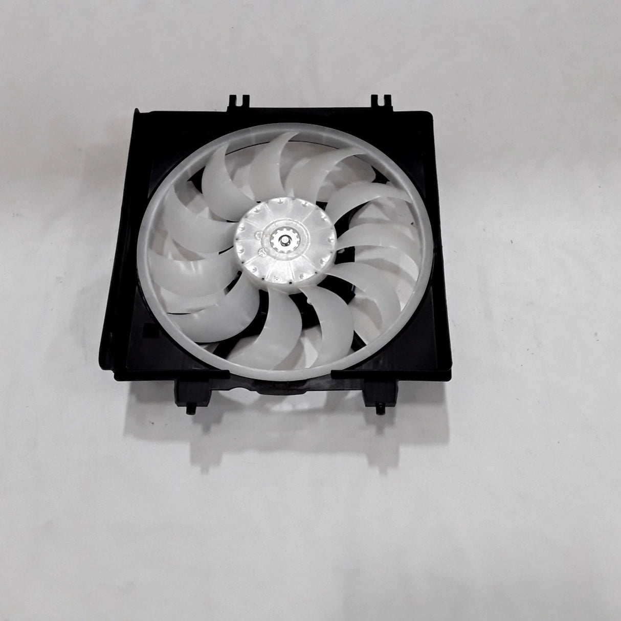73310FJ020 Subaru Fan & Motor Assembly (73310FJ003)